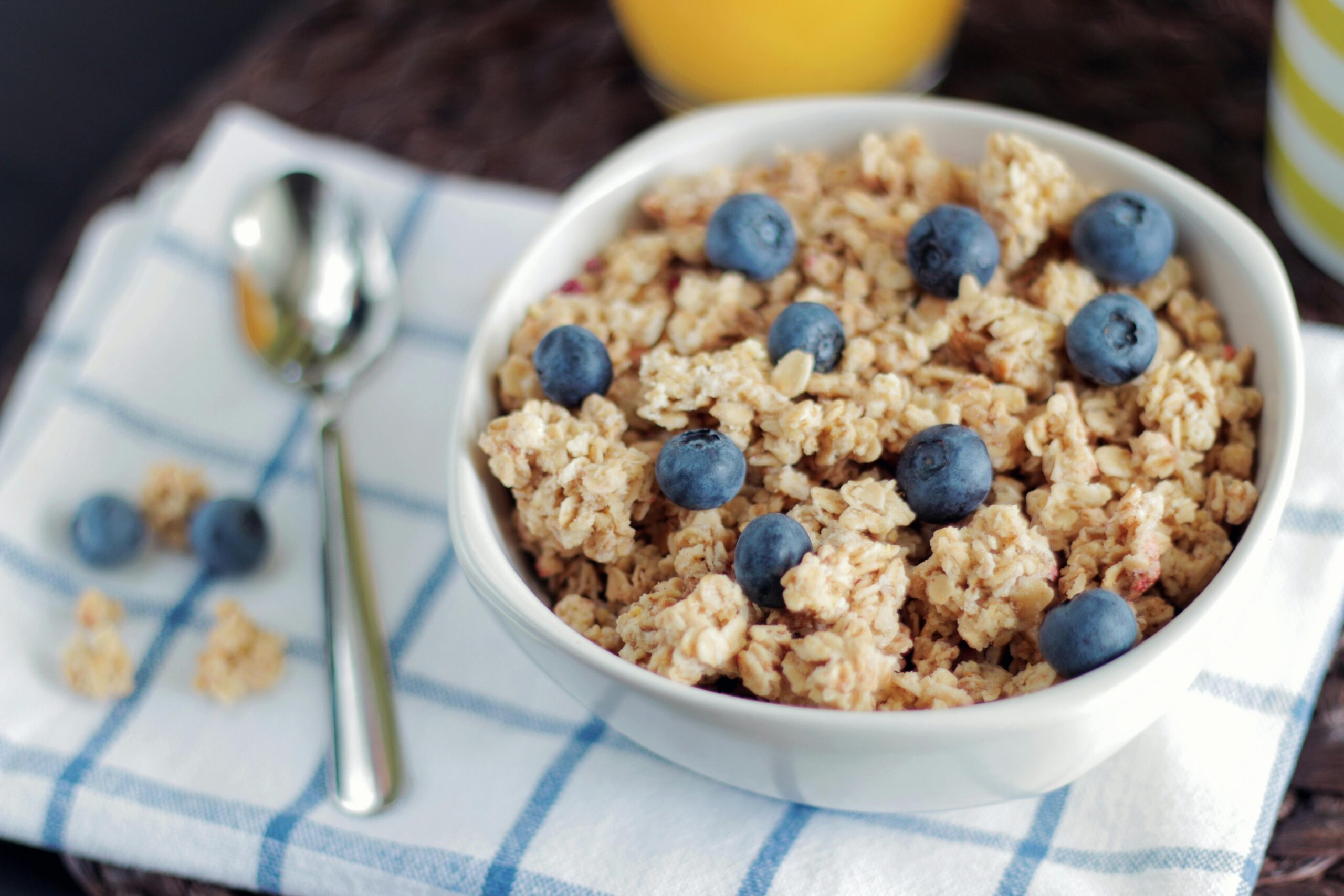 Oats: Benefits, Recipes & Uses